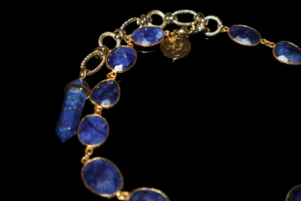 BLUE TEMPLE NECKLACE